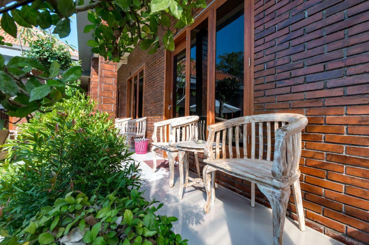 Dicky Guest House 2 Batu Bolong Canggu Kültér fotó