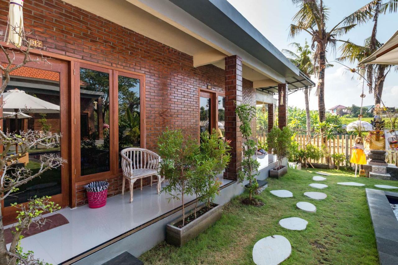 Dicky Guest House 2 Batu Bolong Canggu Kültér fotó